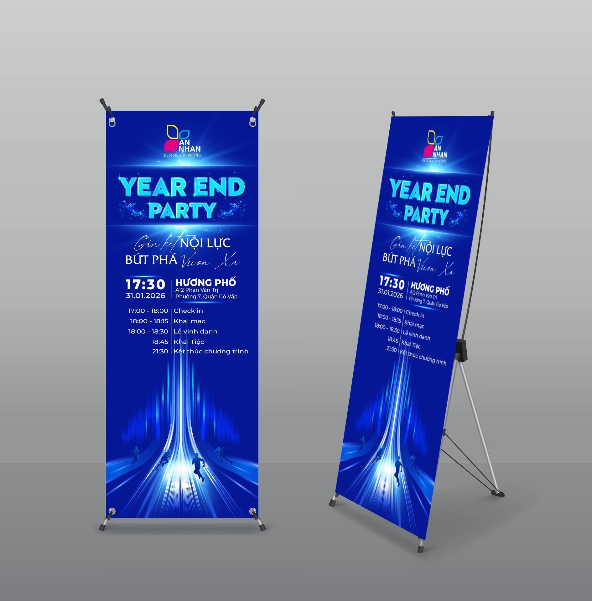 Standee